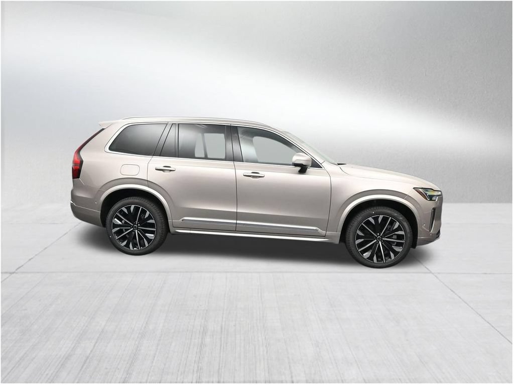 New 2026 Volvo XC90 T8 Plus w/ Protection Package Premier AWD/4WD image 6