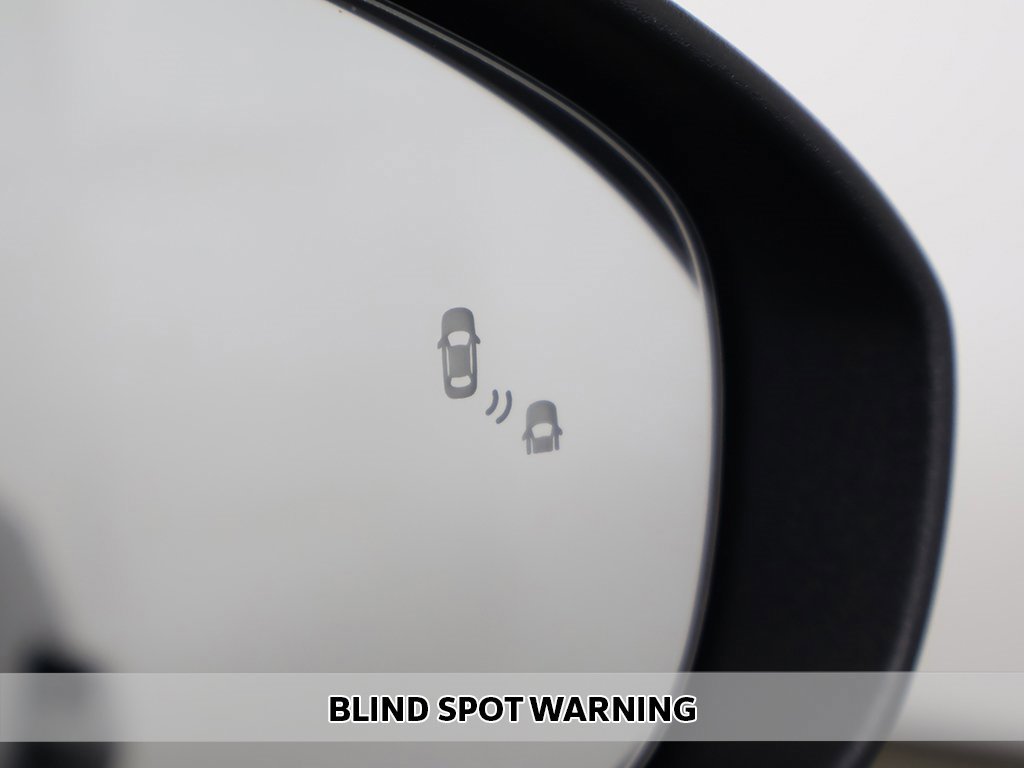 Used 2022 Kia Forte LXS w/ LXS Technology Package image 4