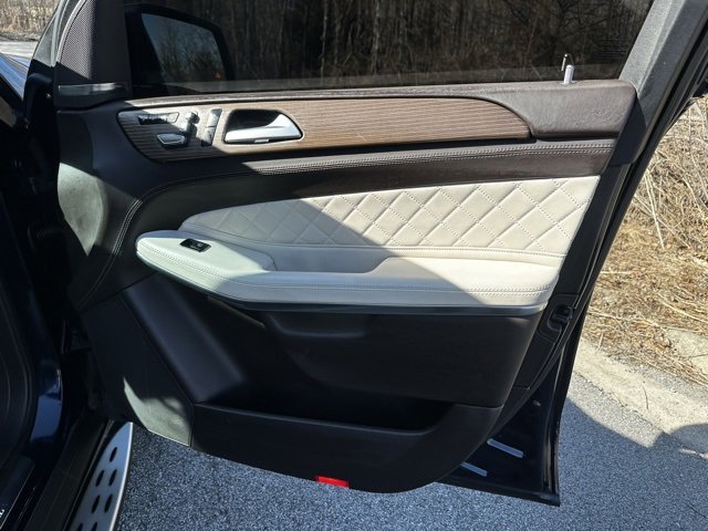 Used 2018 Mercedes-Benz GLS 550 4MATIC image 20