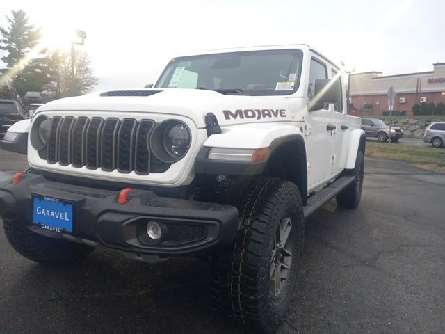 New 2026 Jeep Gladiator Mojave image 2