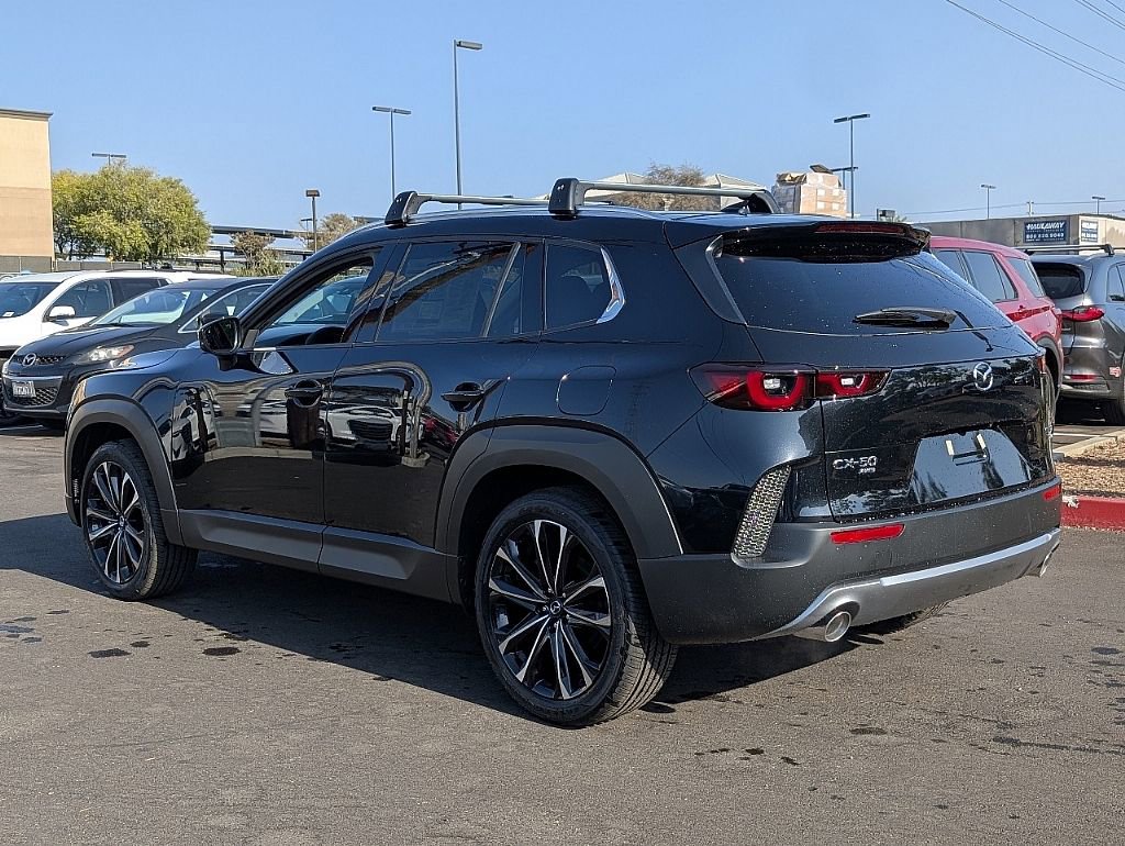 Certified 2025 MAZDA CX-50 AWD 2.5 Turbo w/ Premium Pkg image 9