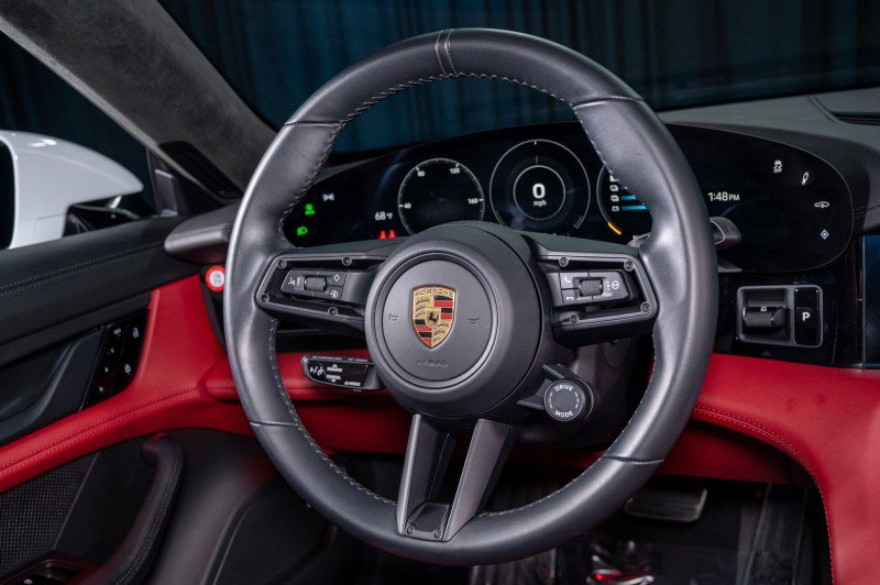 Used 2021 Porsche Taycan Turbo Sedan image 18