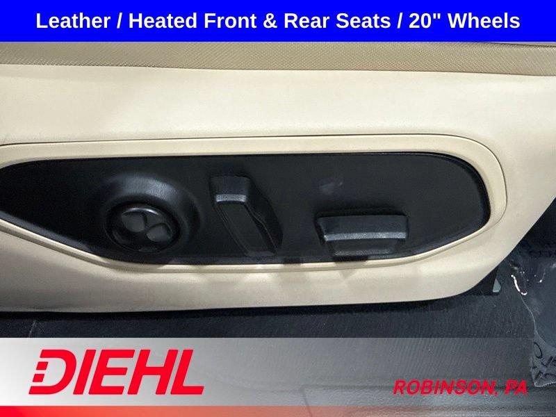 Used 2023 Jeep Grand Cherokee Limited w/ MOPAR Finishing Package AWD/4WD image 15