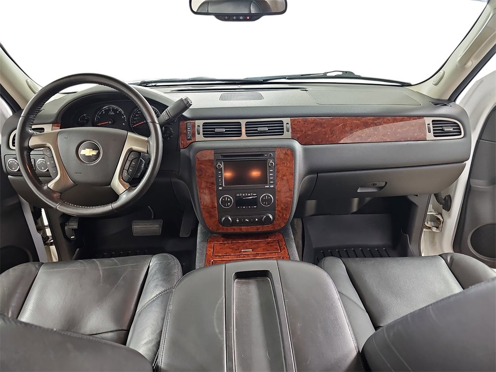 Used 2010 Chevrolet Tahoe LTZ image 11