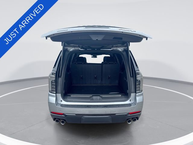 New 2026 Chevrolet Suburban RST w/ Comfort Package AWD/4WD image 25
