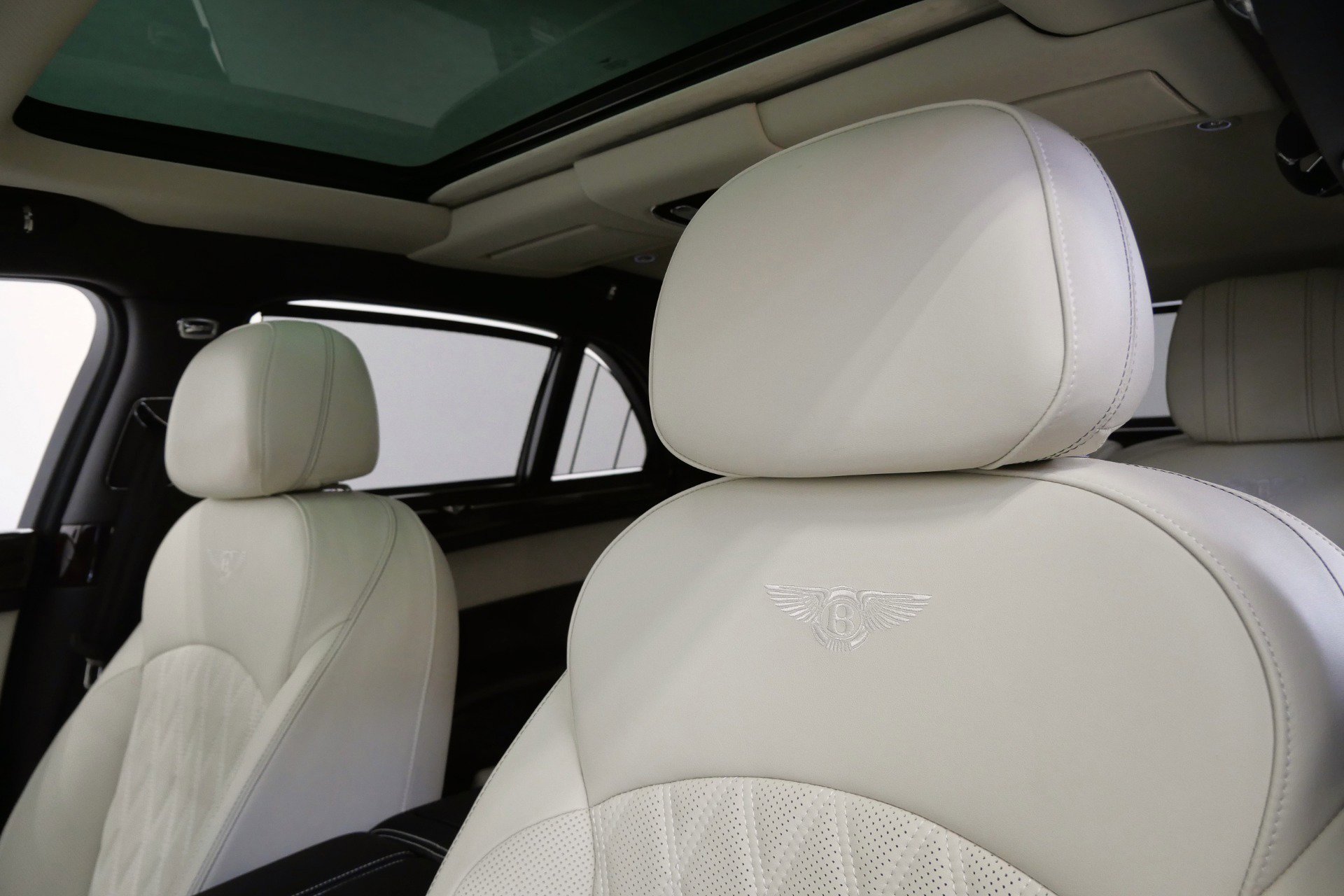 Used 2020 Bentley Mulsanne Speed RWD image 18