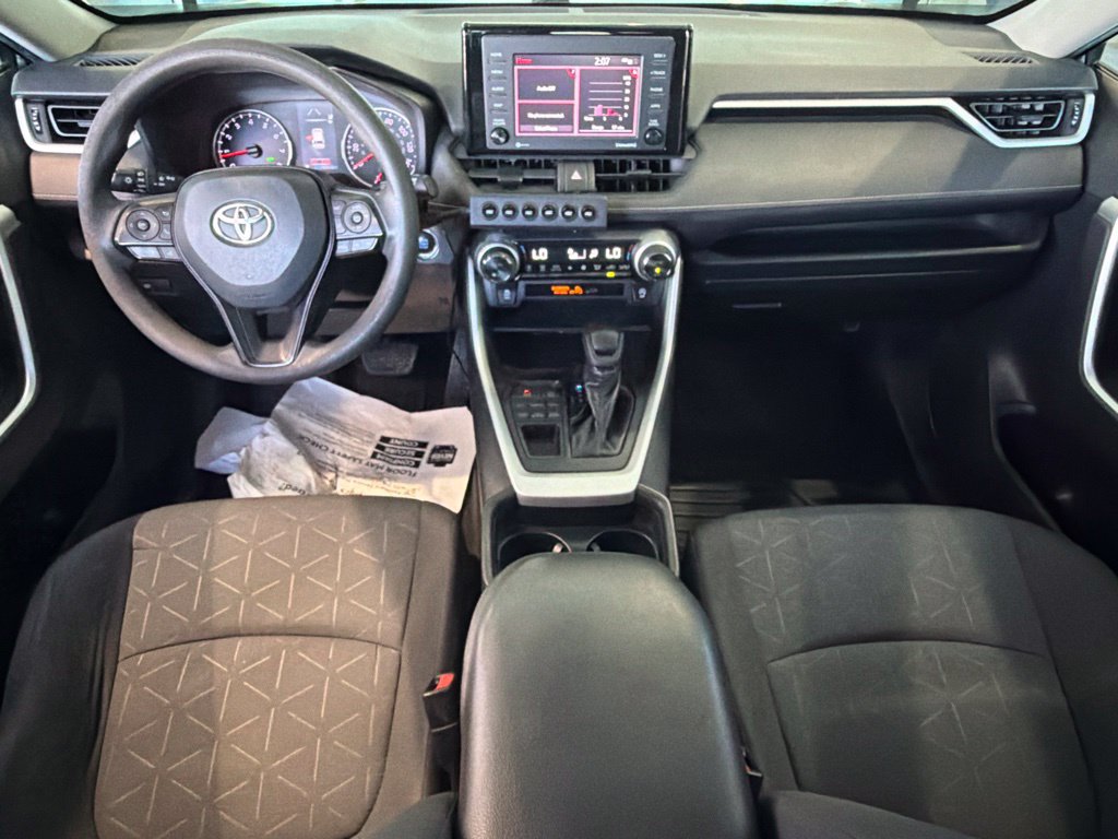 Certified 2020 Toyota RAV4 XLE AWD/4WD image 32