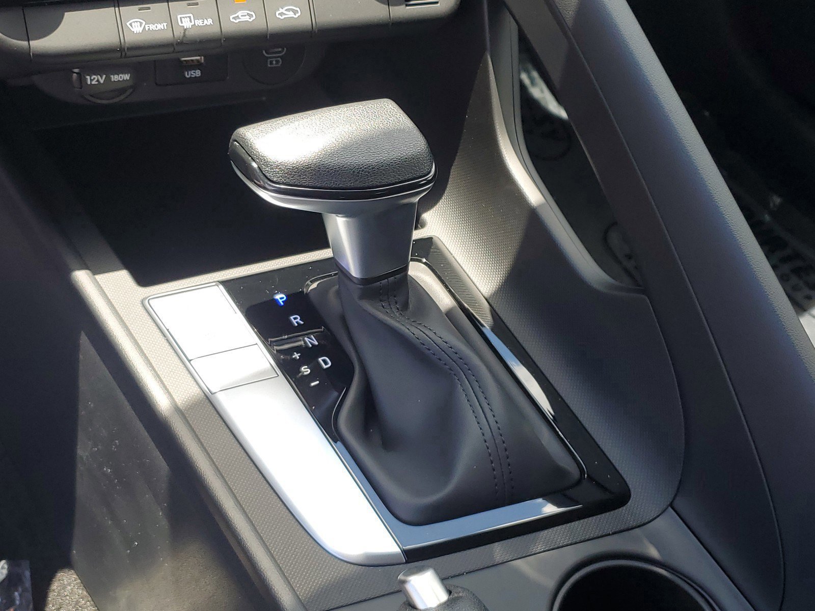 New 2026 Hyundai Elantra Sport image 30