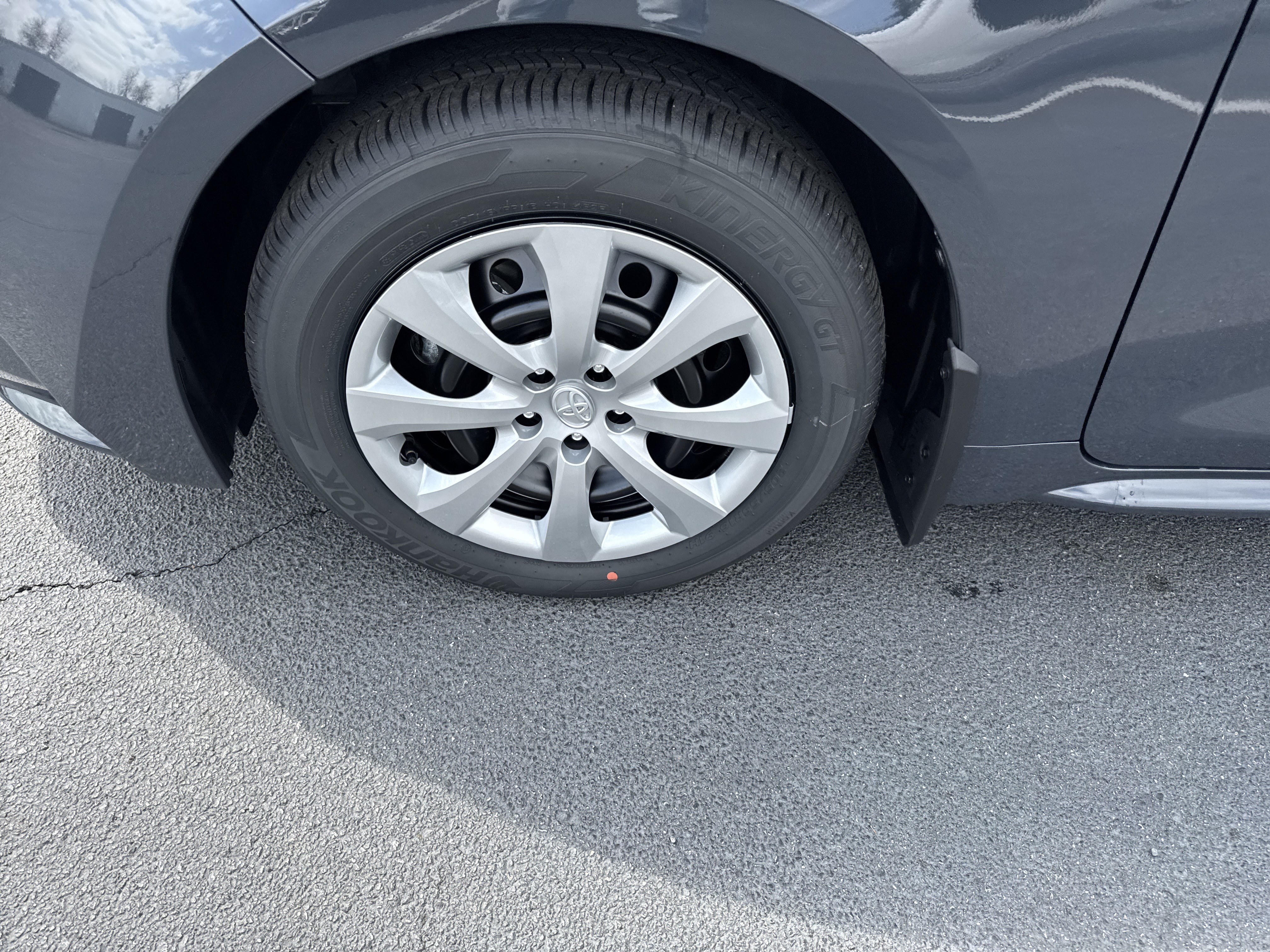 New 2026 Toyota Corolla LE FWD image 9