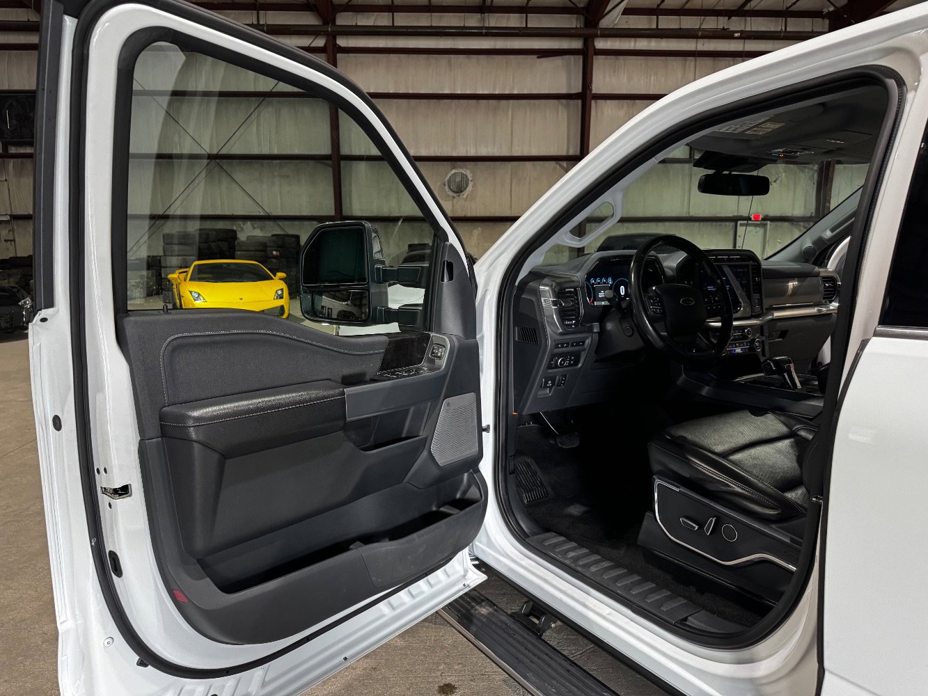 Used 2021 Ford F150 Lariat w/ Equipment Group 502A High image 13