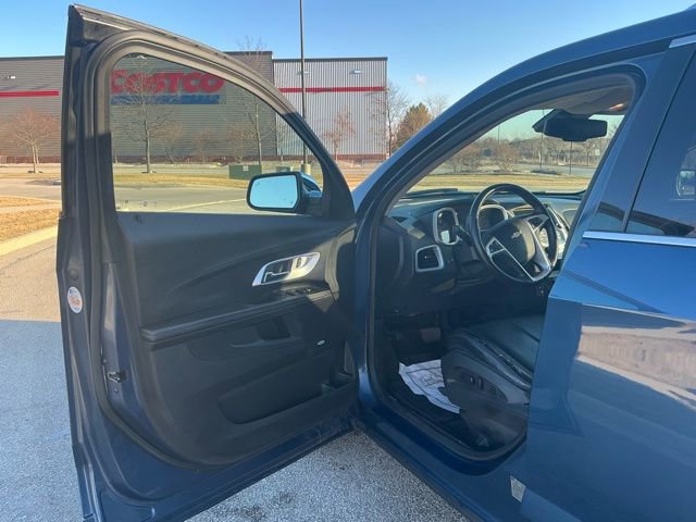 Used 2016 Chevrolet Equinox LTZ w/ Enhanced Convenience Package image 16