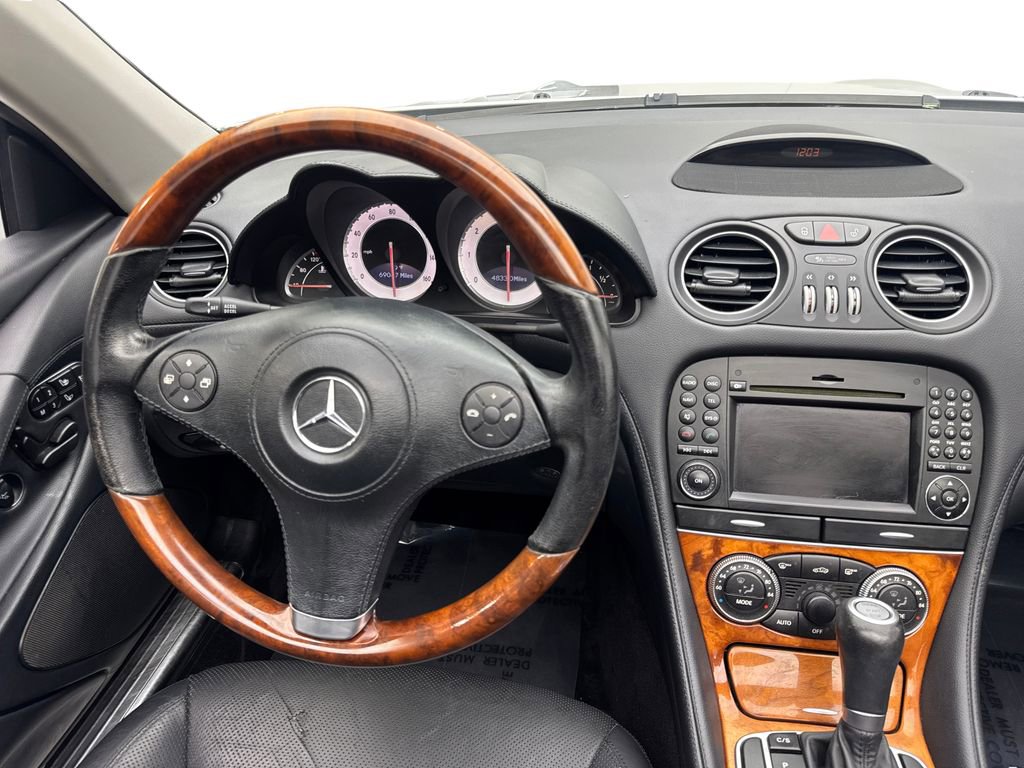 Used 2009 Mercedes-Benz SL 550 image 51