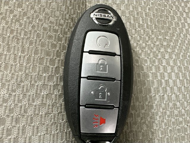 Used 2019 Nissan Rogue Sport SV w/ Technology Package AWD/4WD image 17