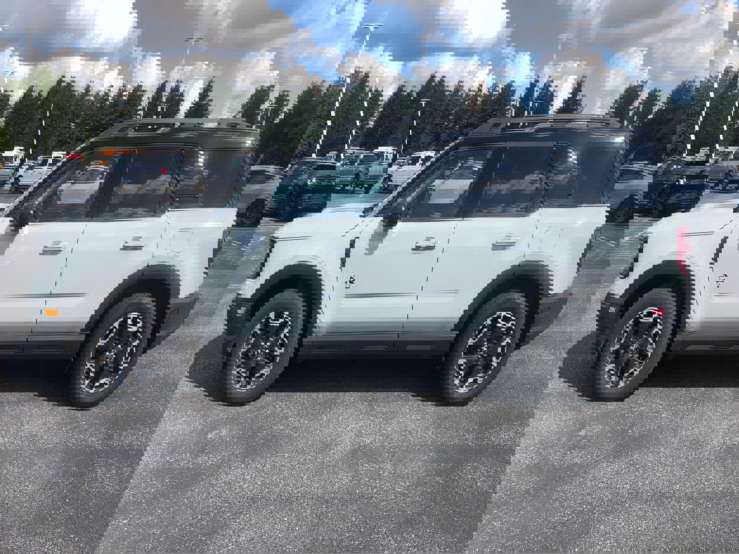 Certified 2024 Ford Bronco Sport Outer Banks image 2