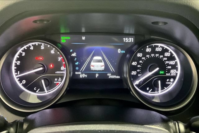 Used 2021 Toyota Camry SE AWD/4WD image 17