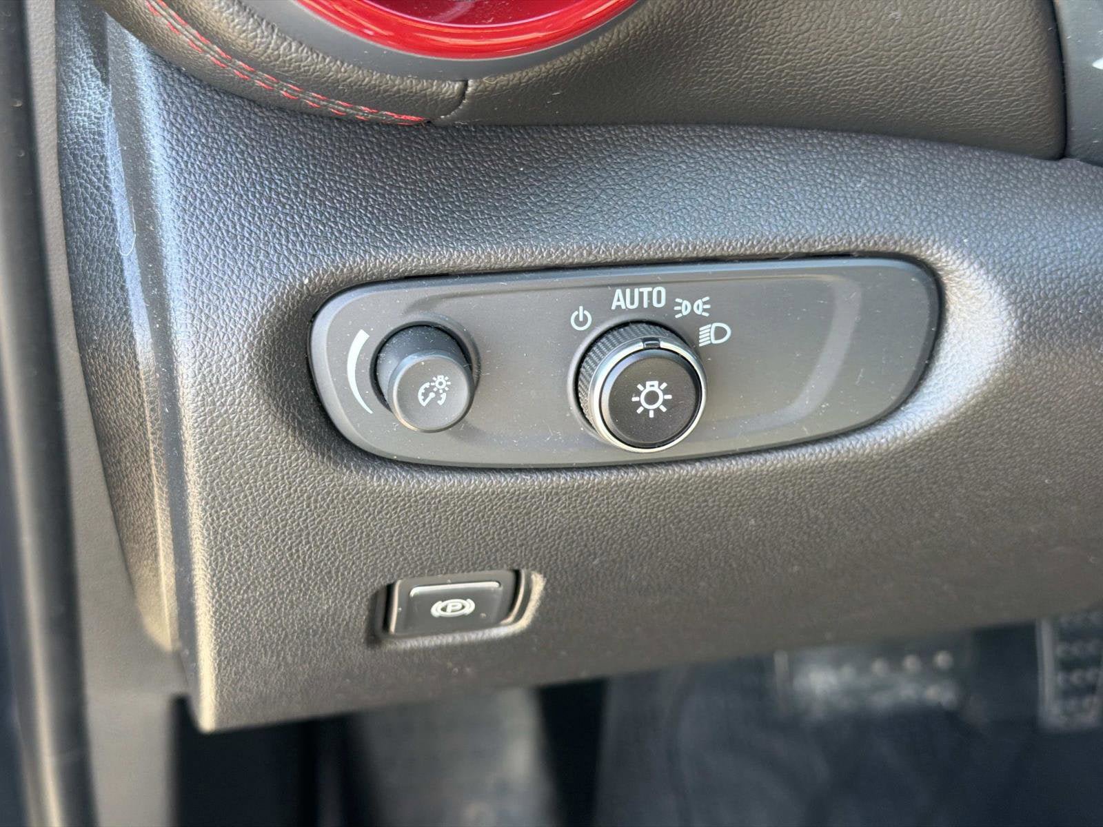 Certified 2019 Chevrolet Blazer RS FWD image 6