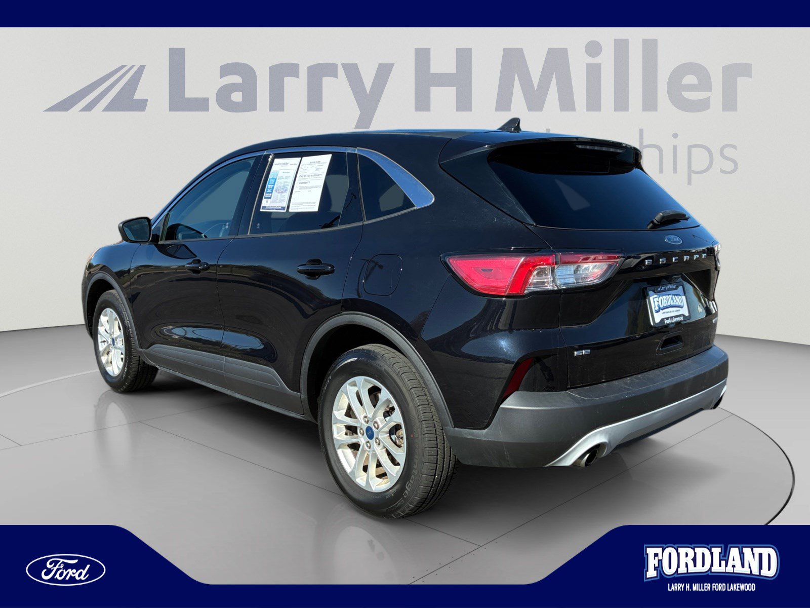 Used 2020 Ford Escape SE AWD/4WD image 3