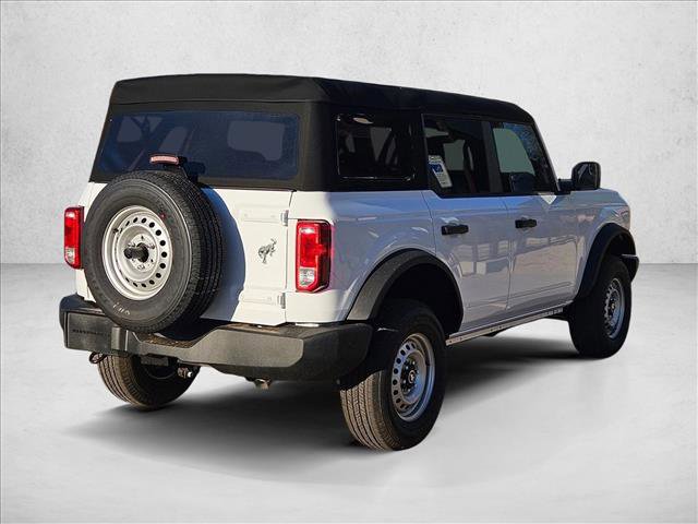 New 2025 Ford Bronco 4-Door image 2