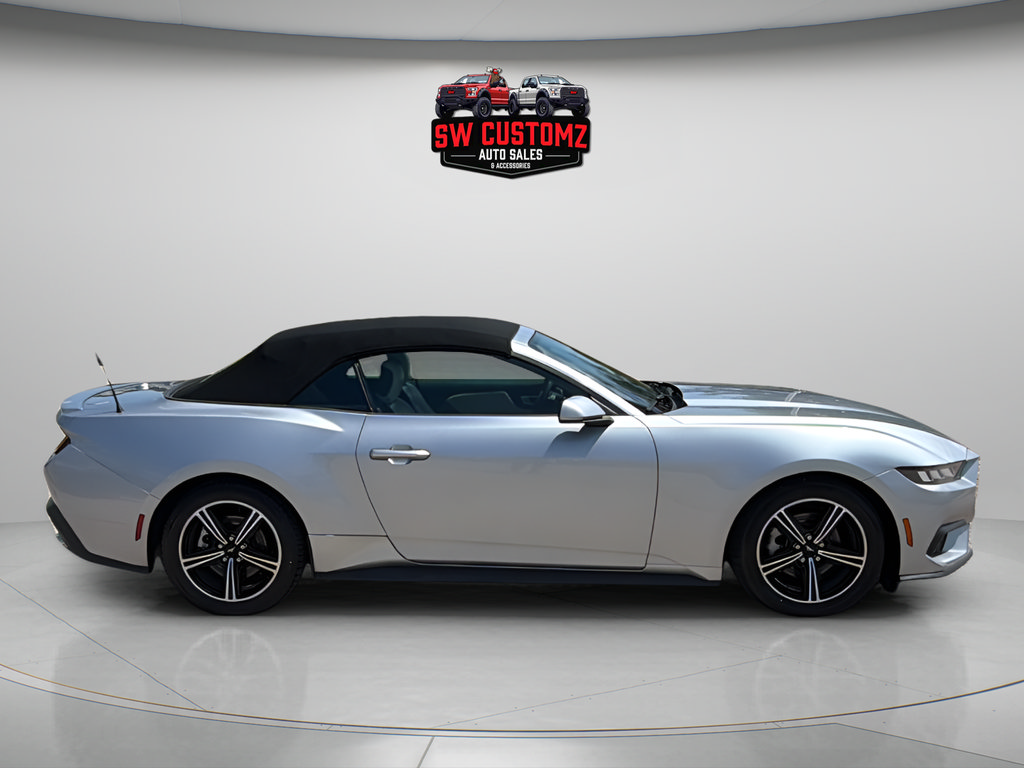 Used 2024 Ford Mustang Premium RWD image 8
