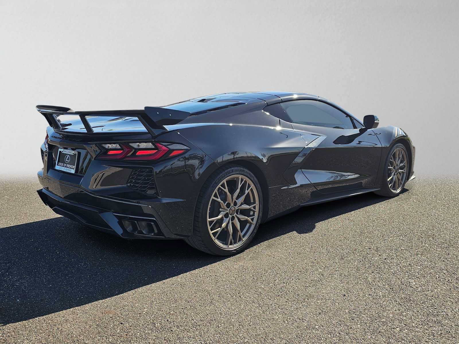 Used 2024 Chevrolet Corvette Stingray Premium Cpe RWD image 3