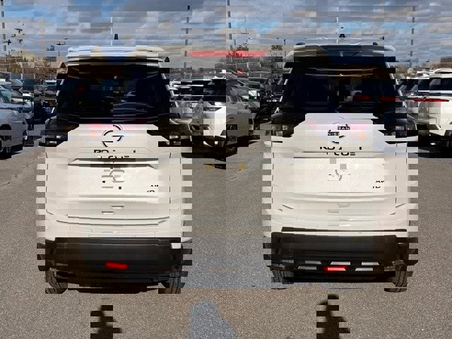 New 2026 Nissan Rogue SV image 6