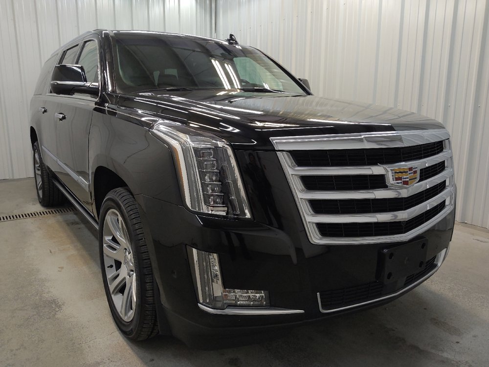 Used 2017 Cadillac Escalade ESV Premium Luxury image 13