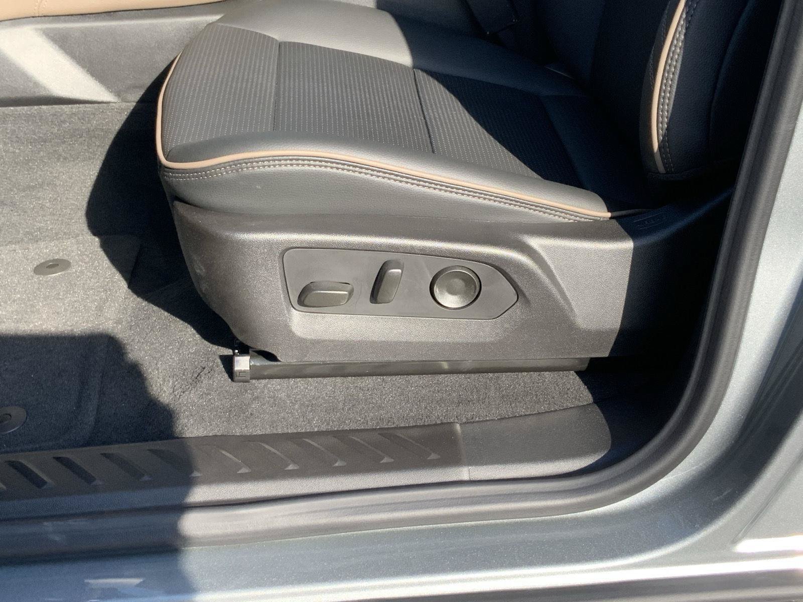 New 2026 GMC Canyon Denali AWD/4WD image 26