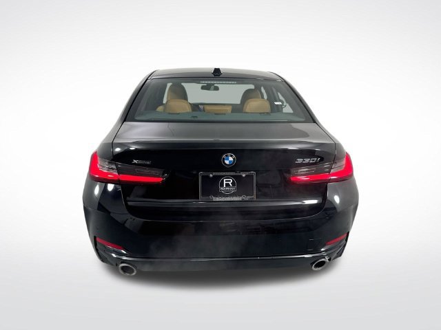 Used 2024 BMW 330i xDrive Sedan w/ Convenience Package AWD/4WD image 33