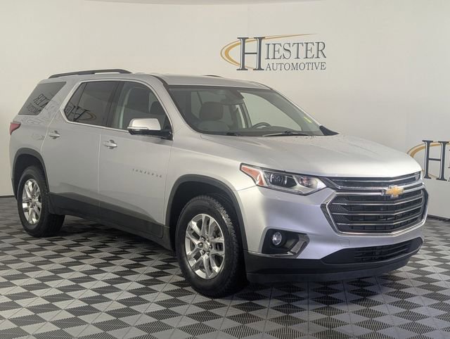 Used 2019 Chevrolet Traverse LT image 2