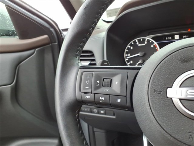 Used 2023 Nissan Rogue SL w/ SL Premium Package image 19