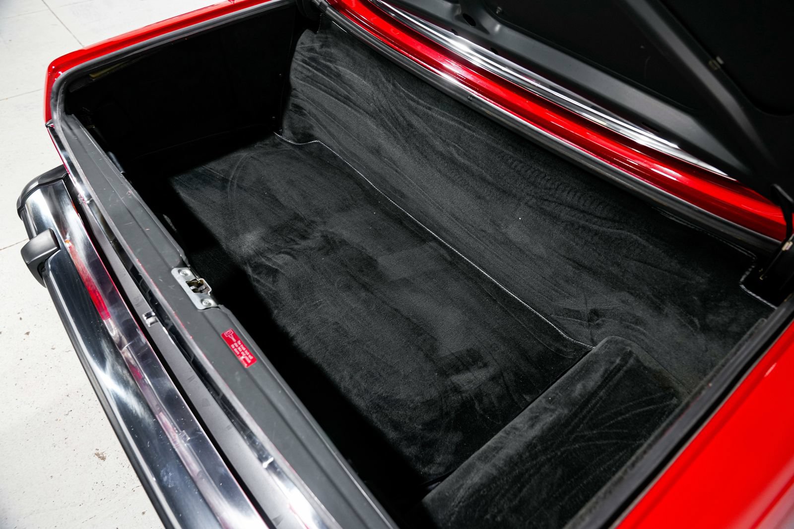 Used 1987 Mercedes-Benz 560 SL image 42