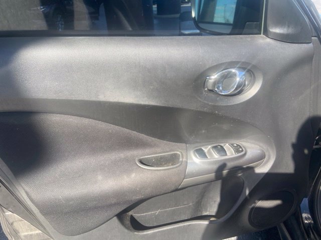 Used 2015 Nissan Juke S FWD image 7