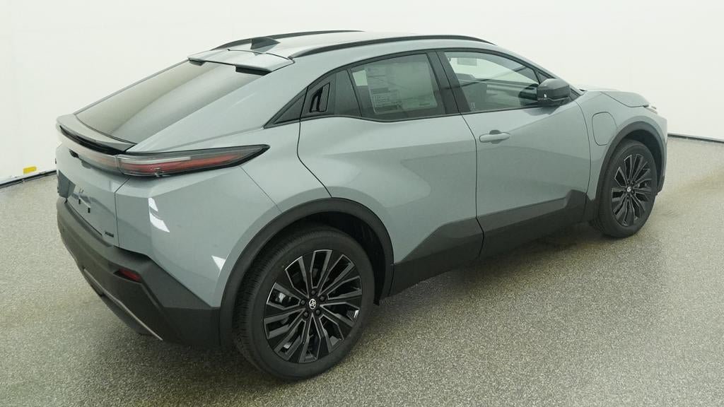 New 2026 Toyota C-HR AWD/4WD image 9