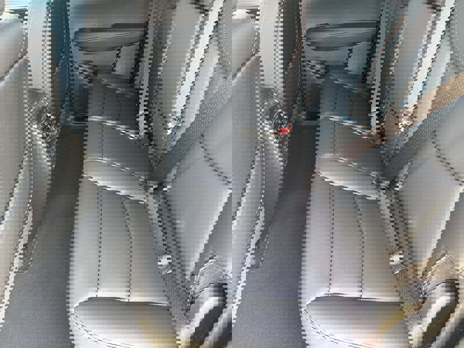 New 2026 Cadillac XT5 Luxury image 13