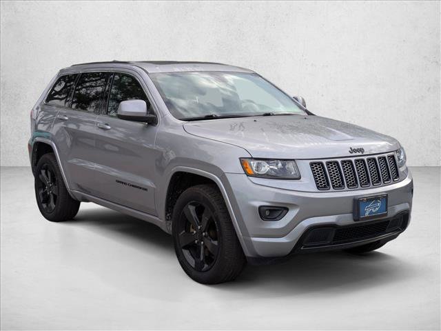 Used 2015 Jeep Grand Cherokee Altitude AWD/4WD image 3