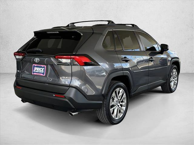 Used 2019 Toyota RAV4 XLE Premium image 6