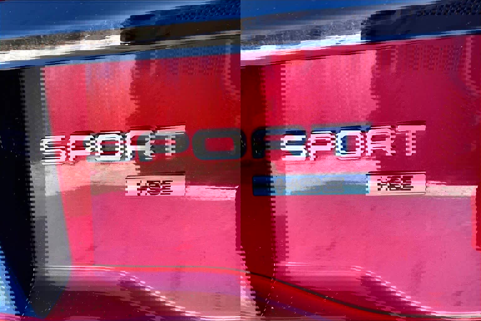 Used 2017 Land Rover Discovery Sport HSE image 33