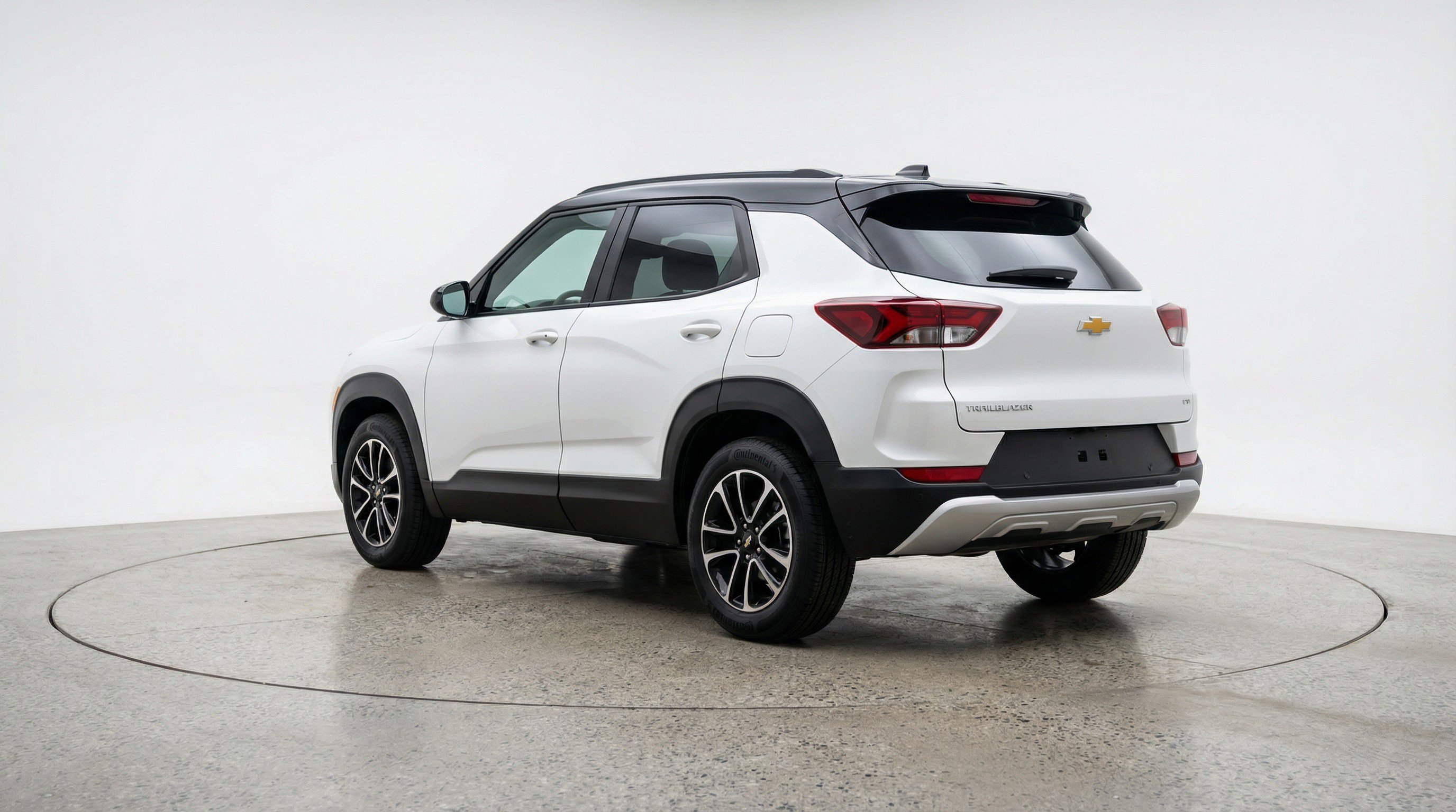 Used 2025 Chevrolet TrailBlazer LT image 6