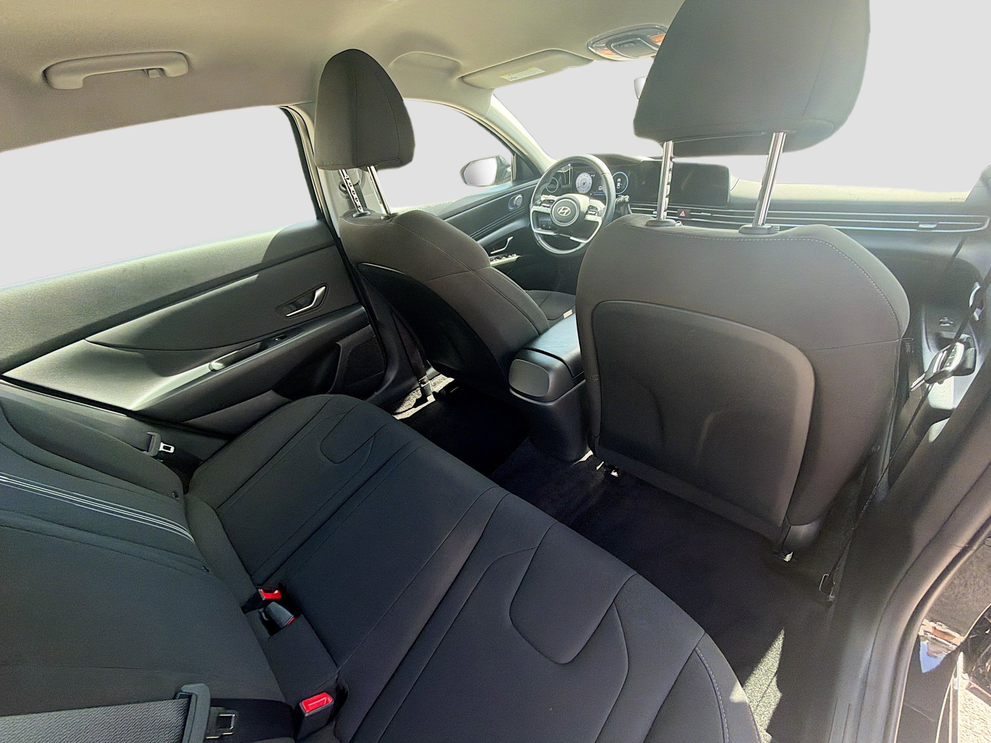 Used 2023 Hyundai Elantra SEL w/ Convenience Package FWD image 27