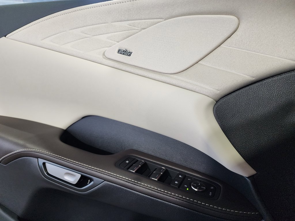 New 2025 Lexus RX 450h AWD w/ Luxury Package image 13