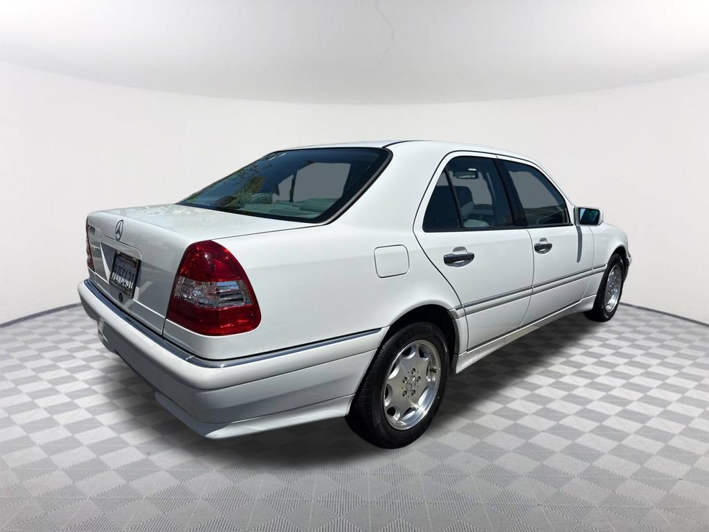 Used 1998 Mercedes-Benz C 280 Sedan image 4