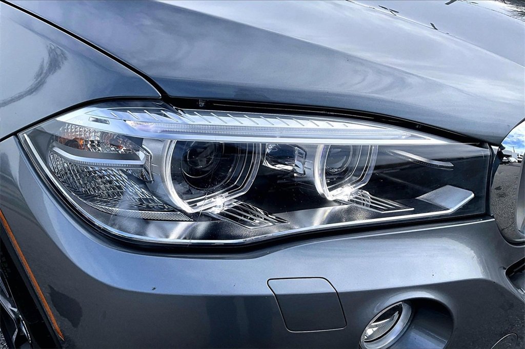 Used 2017 BMW X5 xDrive35i image 32