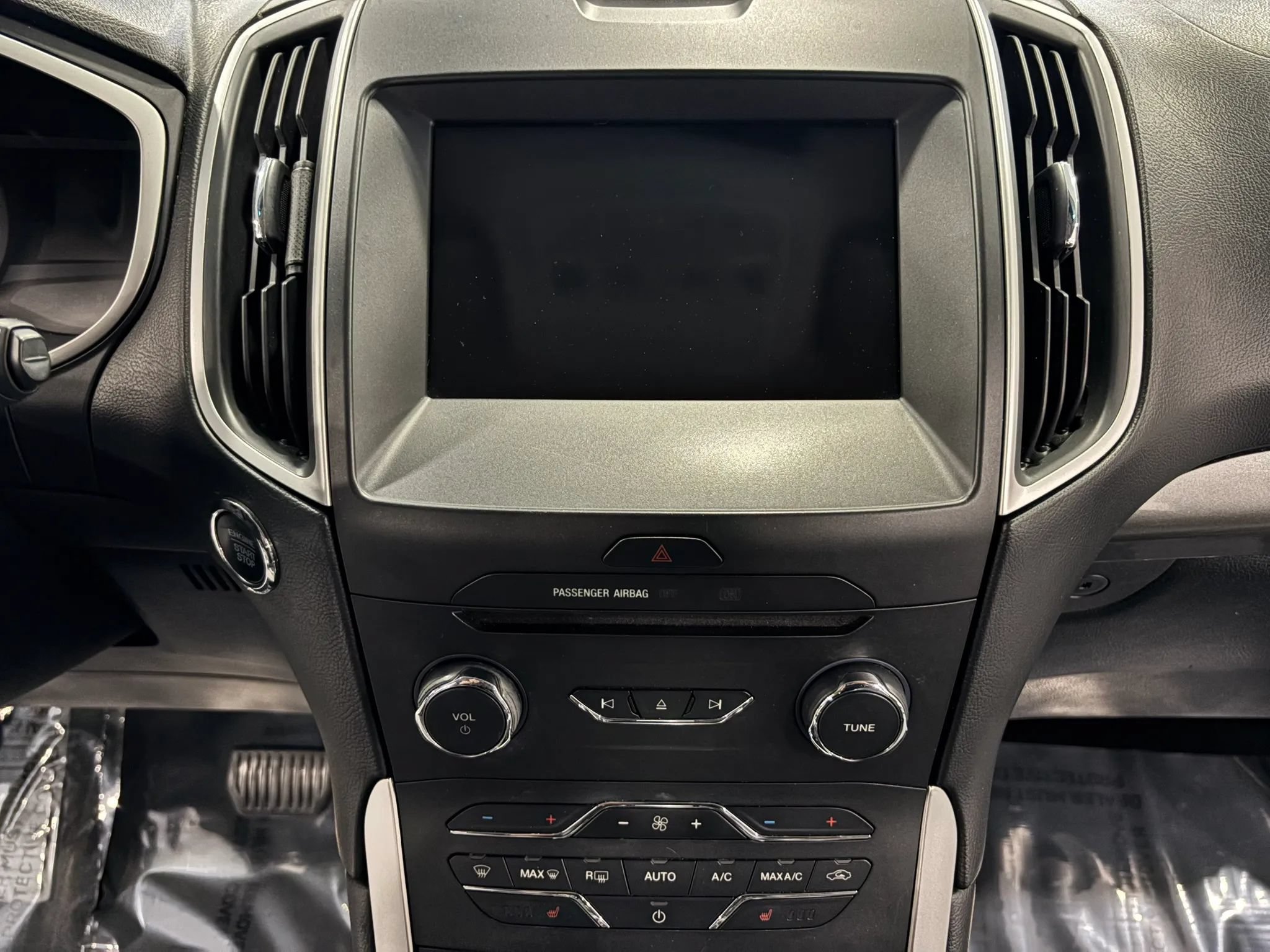 Used 2017 Ford Edge SEL w/ Equipment Group 201A FWD image 26