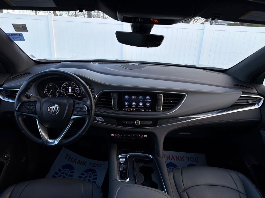 Used 2024 Buick Enclave Premium image 23
