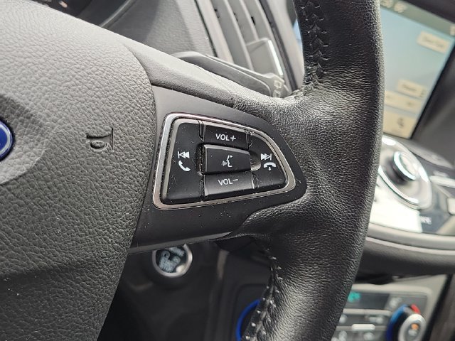 Used 2018 Ford Escape Titanium FWD image 15