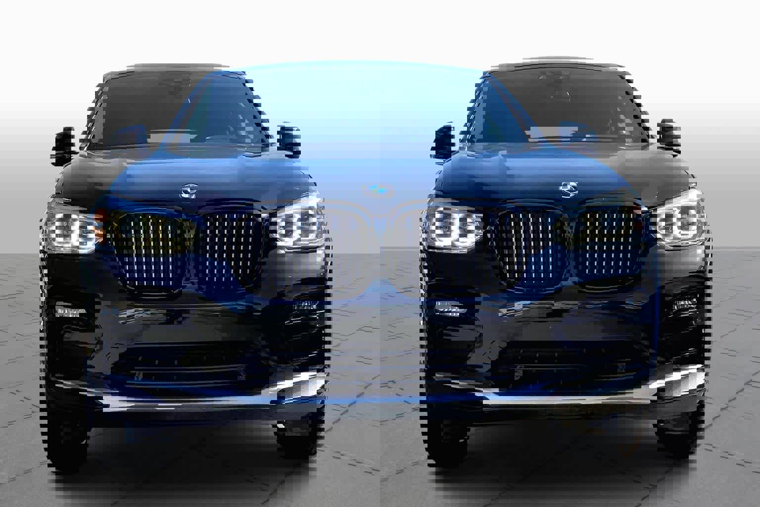 Used 2020 BMW X4 xDrive30i w/ Driving Assistance Package image 2