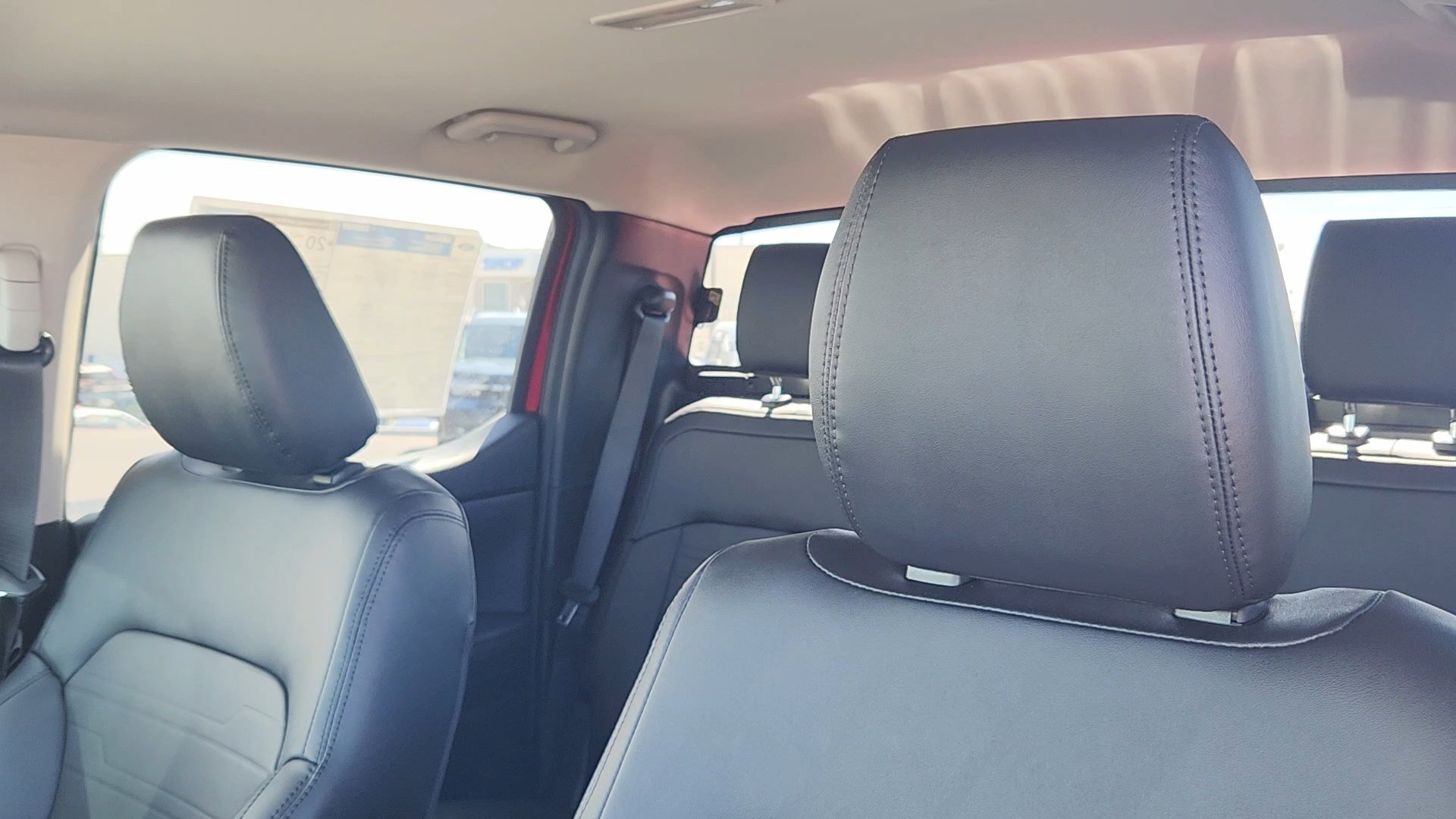 New 2025 Ford Ranger Lariat w/ FX4 Off-Road Package image 9