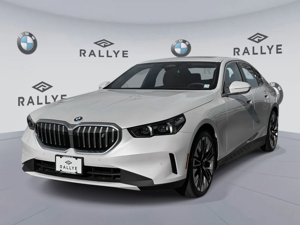 Certified 2025 BMW i5 xDrive40 w/ Premium Package image 3