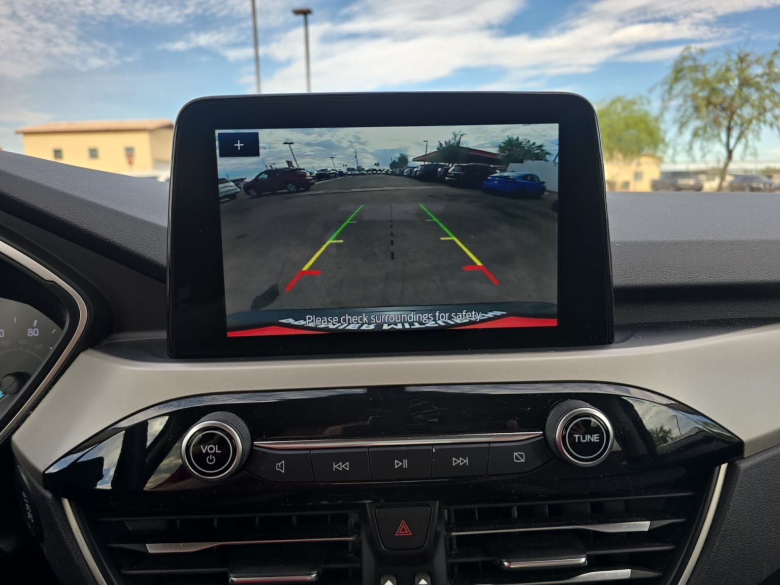 Used 2020 Ford Escape SE FWD image 21