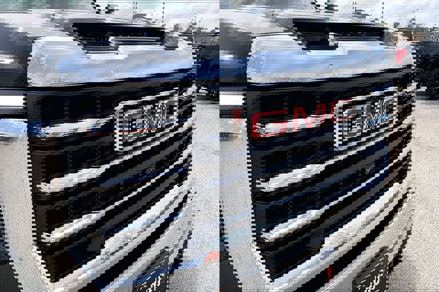 Used 2025 GMC Sierra 2500 SLT w/ Texas SLT Premium Package image 29